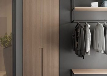 Varnished furniture, veneer