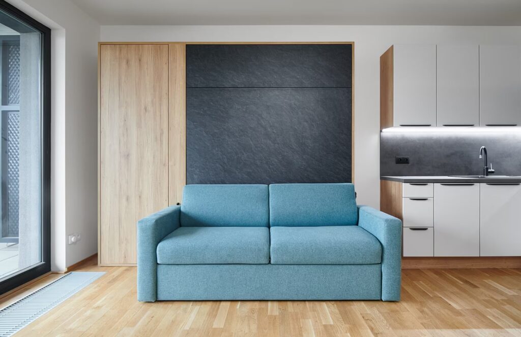 Čelo Skryté Postele S Designovým Povrchem „kamenné Dýhy Břidlice“ Je Detail, Který Celé Sestavě Dodává Punc Výjimečnosti, Ale Současně Ladí S Celkem
